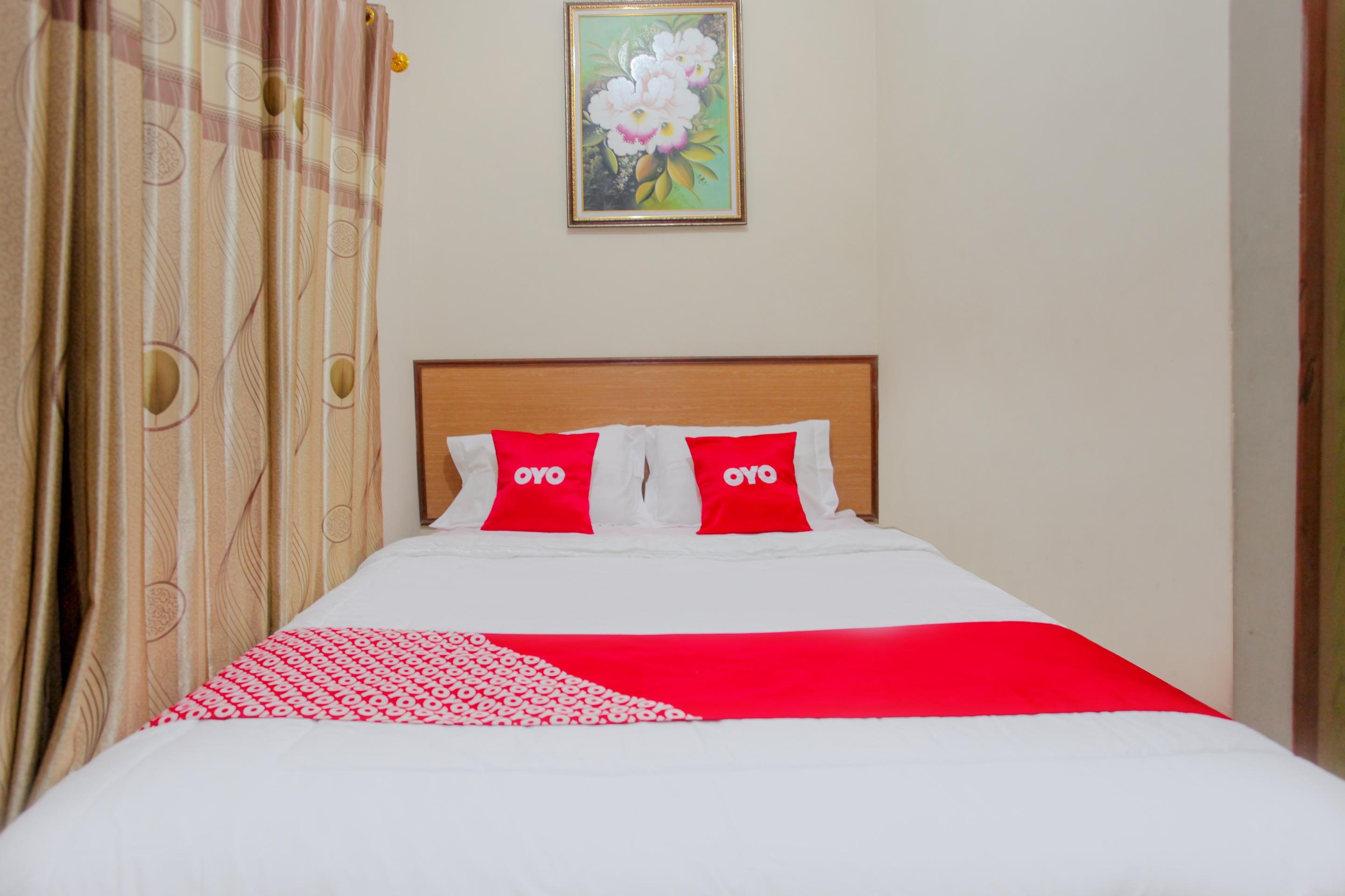 Reddoorz At Villa Akbar 3 Batu  Buitenkant foto